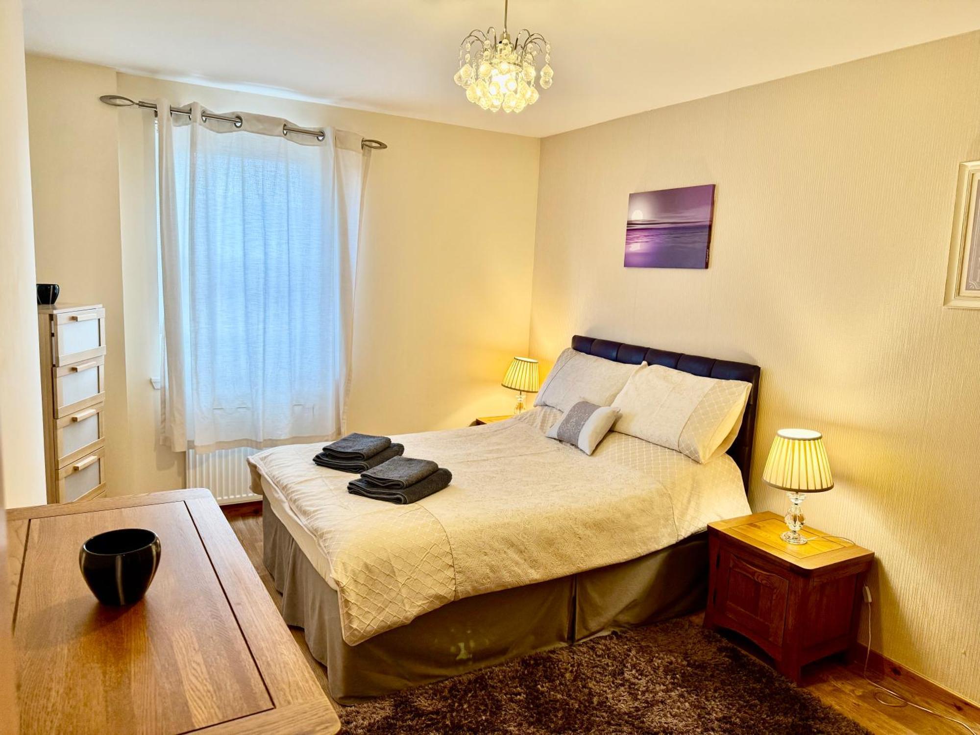 Azim And Suzi'S City Centre Apartment Inverness Exterior foto